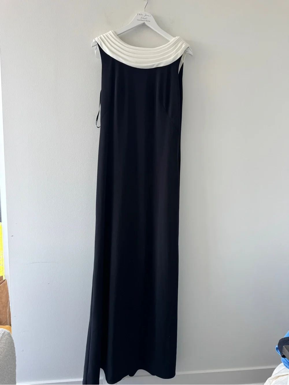 TADASHI SHOJI Plaza Drape Back Gown L - Picture 3 of 8
